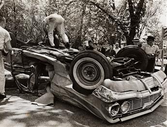 (AUTOMOTIVE WRECKS) A group of 32 photographs depicting the disastrous result of severe car collisions.